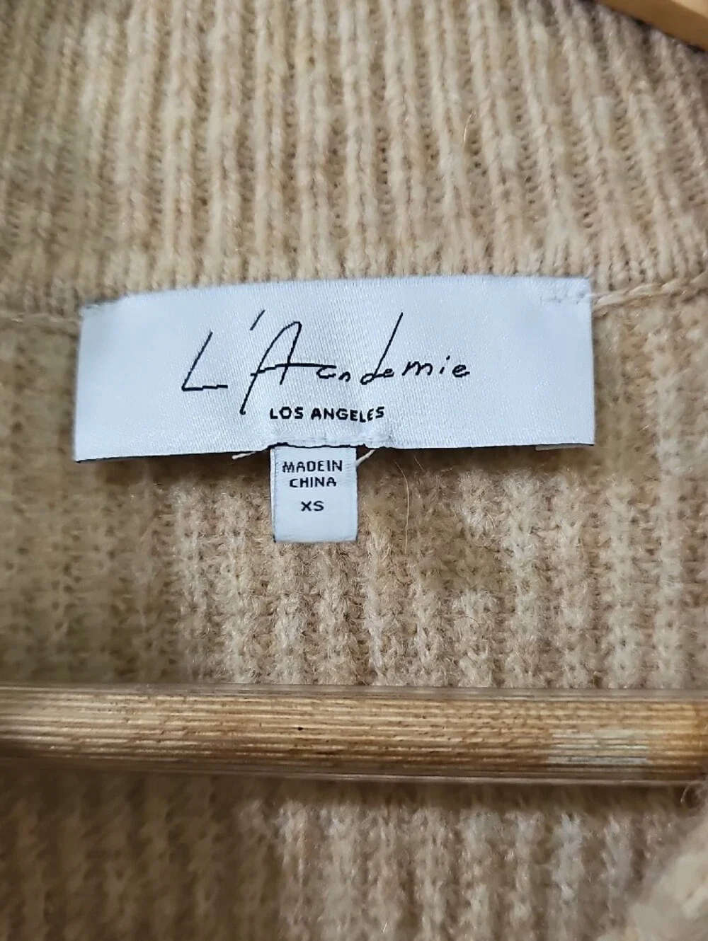 L'Academie Cropped V-Neck Polo Sweater - Beige Camel Wool And Alpaca Blend.